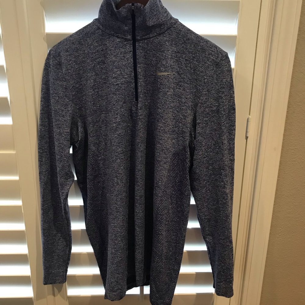 Women’s Nike golf 1/2 zip